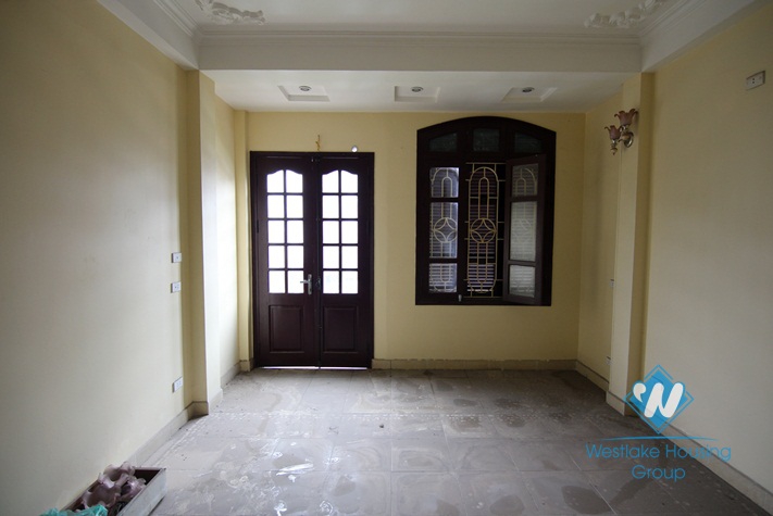 Affordable house with 6 bedrooms for rent in Tay Ho